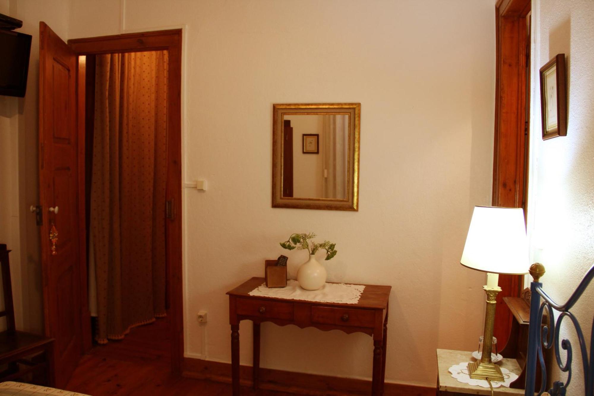 A Tejada Vila Ortiga Quarto foto